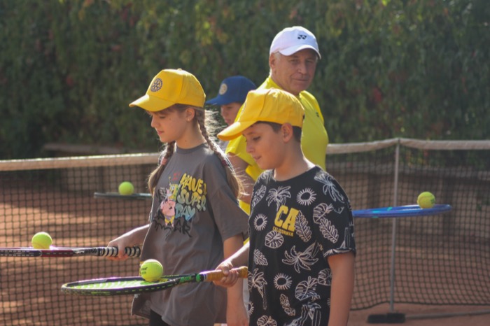 Tennis